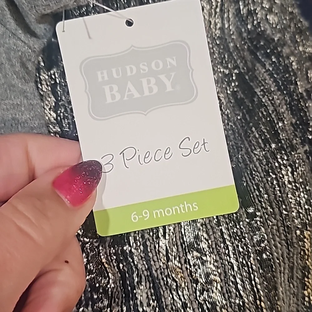 6-9 nwt baby boy clothes - Picture 2 of 2